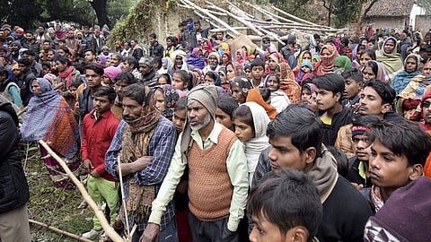 uttar pradesh soraon five family members killings police investigation