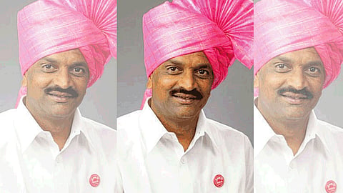 sawkar madnaik angry on raju shetty