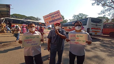 Spit free movement Awareness campaign in Kolhapur Central Bus Stand area