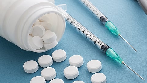 topic of medicine from kolhapur to ratnagiri checked by collector in ratangiri