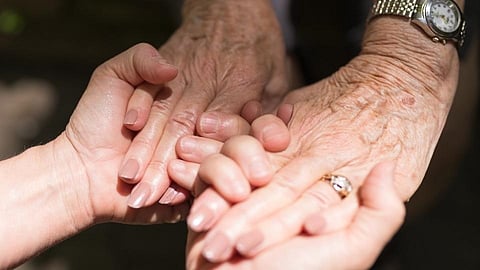 old parents face problem during corona in ratnagiri