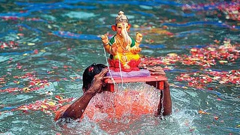 ganesh visarjan news