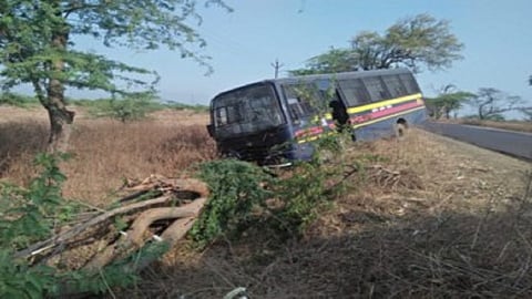 police van accident.jpg