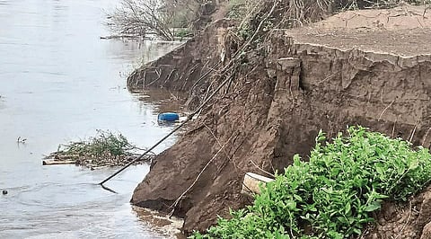 The land near Krishna river began to be eroded by the rains, the pumps were washed away
