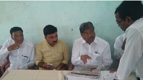 ‘सकाळ’चे वृत्त पाहून पालकमंत्र्यांनी चारा छावणीचे दिले आश्वासन