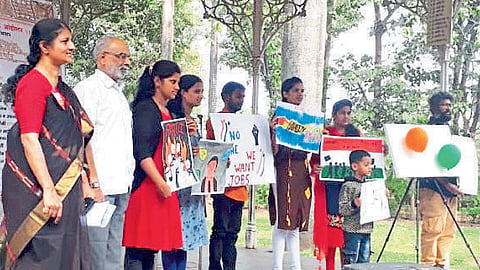 Dr.Megha Pansere Constitution Youth Awareness In Kolhapur Marathi News