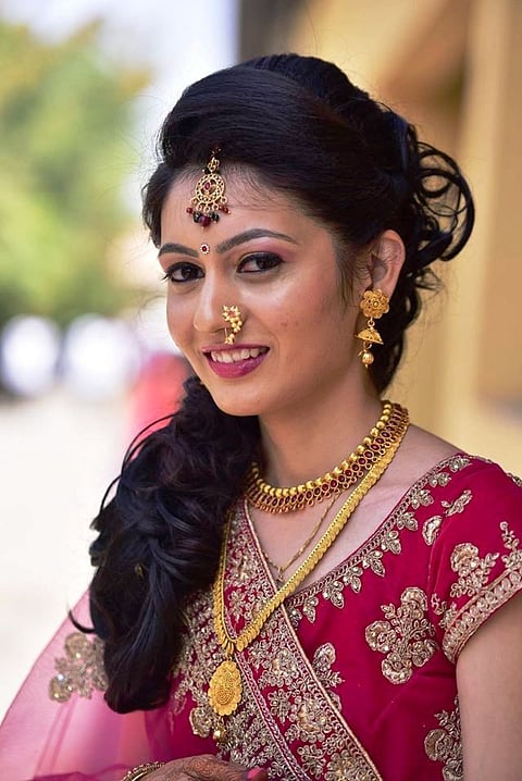 Corona will recognize Akola's daughter's set