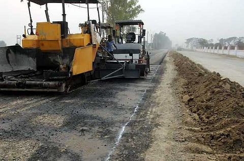 राखेचा वापर अन् तोही महामार्ग कामासाठी