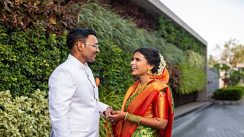 लग्नापुर्वीच जाेडीने महाराष्ट्रात धमाल उडवून दिली; सुप्रिया सुळेही खूष