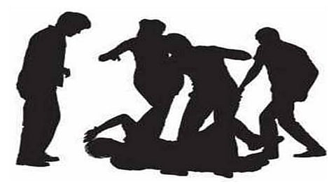 Relatives of married woman beat man because of chatting in Amravati