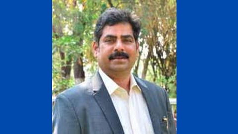 Collector Dr. Rajendra Bhosale said that the inspection of passengers in ST buses will be mandatory