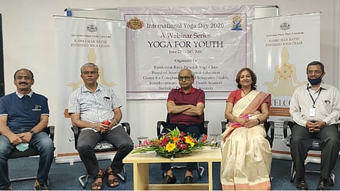 Dr-H-R-Nagendra