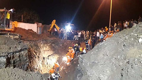 Fire brigade officer Sarosh Phunde Talk about Fugewadi Incident.jpg