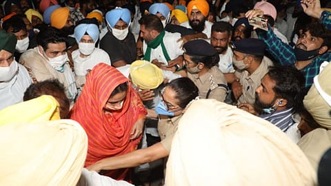 Harsimrat kaur