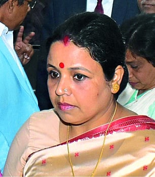 घरकुल घोटाळा : न्यायाधीशांचा 563 पानी निकाल