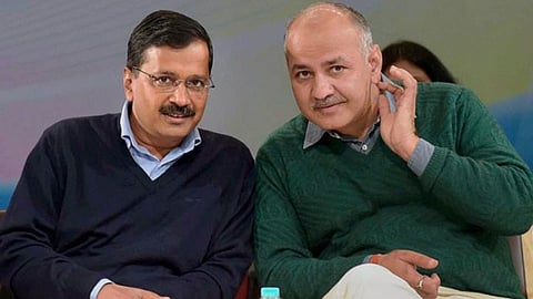 'केजरीवाल आणि सिसोदिया 2000 कोटींच्या घोटाळ्यात सामील'
