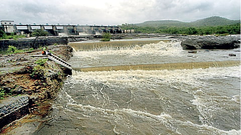 Khadakwasala-Dam