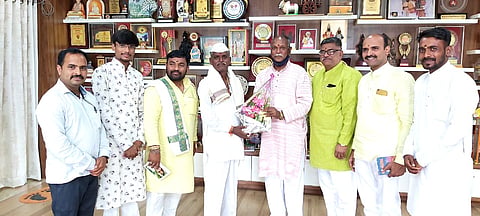 Bajrangdal Shankar Gaikar of meet Indurikar Maharaj