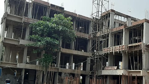 बांधकाम