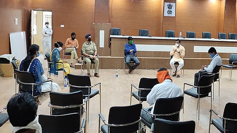 Omraje Nimbalkar News, Ausa