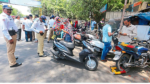 How to check Challan Status