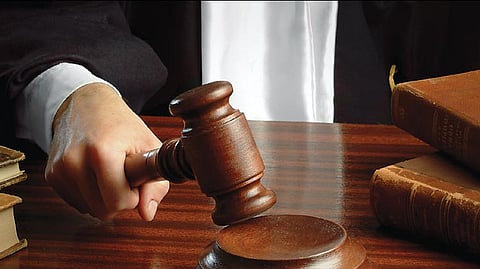 Lawyers Association One case free on the occasion of Amritmahotsava amravati