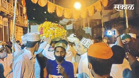 Khwaja Mirasaheb Urusat will be in its infancy for the second year in a row
