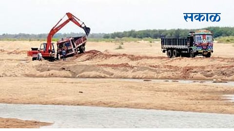 Due to non-auction of ghats, sand was imported from Madhya Pradesh