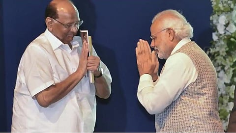 मोदींच्या 'त्या' वक्तव्यावर पवारांनी केलं भाष्य, हसले आणि म्हणाले...