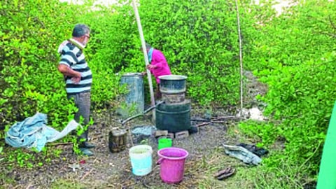 दारूचे दुकाने उघडली...तरी गावठी हातभट्टीचा ऊत थांबेना !