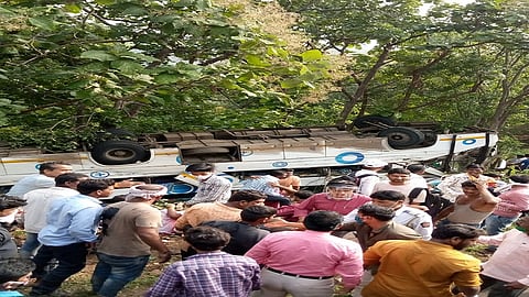travels fall in valley at khandala yeldari in yavatmal district