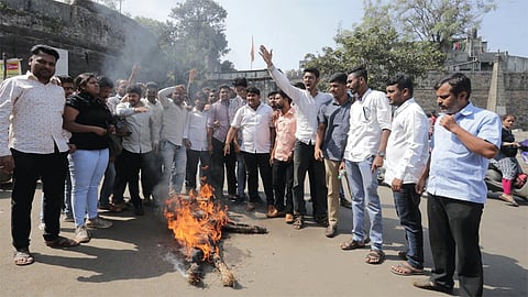 Author Jai Goyal Symbolic Statue Combustion In Kolhapur Marthi News