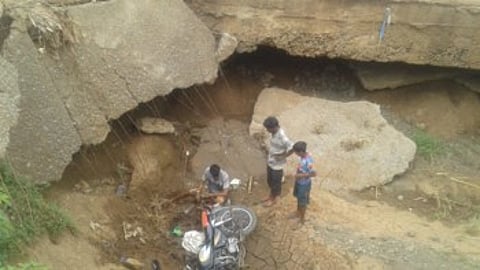 damage bridge