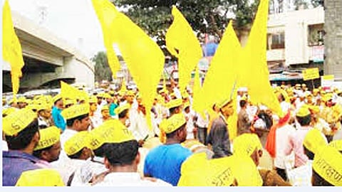 धनगर समाजाला आदिवासींप्रमाणे सवलती