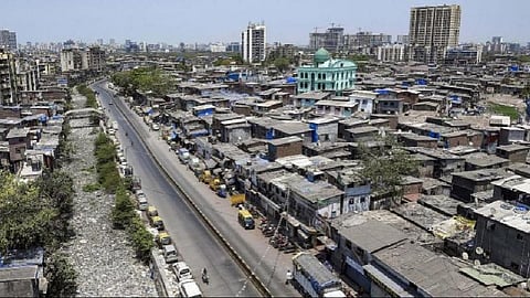 मुंबईकर काळजी घ्या, मुंबईतल्या 'या' भागात कोरोना रुग्णांचा आकडा वाढतोय