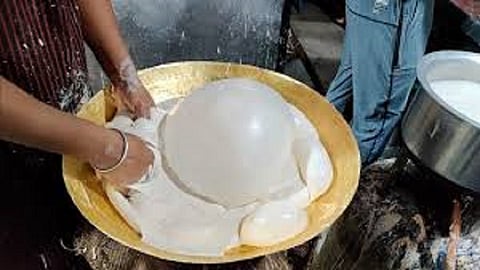 Food lovers Like Desi Roti in Nagpur