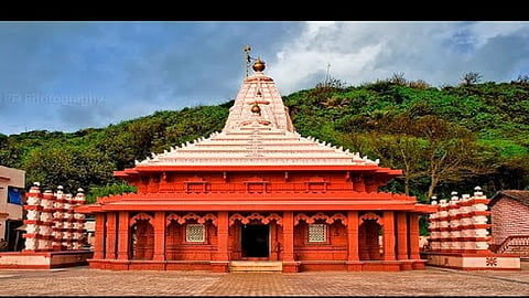 situation in Ganpatipule covid impact for Financial turnover stopped
