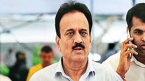 महाजनांचे खडसेंवर पून्हा टिकास्त्र; मी मी पणा करणारे गेल्याने पक्षाला काही फरक पडणार नाही !