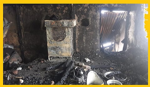 Akola News: Cylinder explodes at Hingani; Three houses completely burnt down