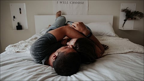 unmarried couples to stay in a hotel its legal