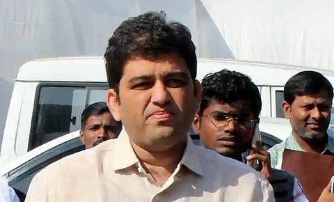 भाजपचे मंत्री रावसाहेब दानवे यांचे जावई हर्षवर्धन जाधव यांना पुण्यात अटक