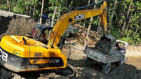 jcb.jpg