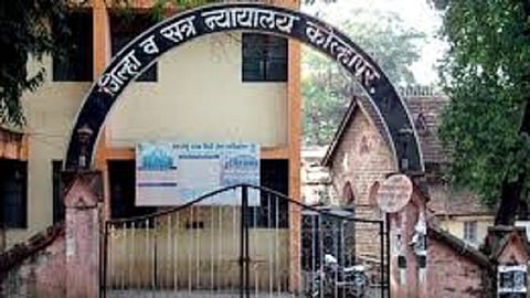 Social worker Dilip Desai demand for old court building in Kolhapur to covid19