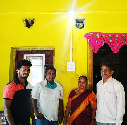 light issue konal village dodamarg taluka