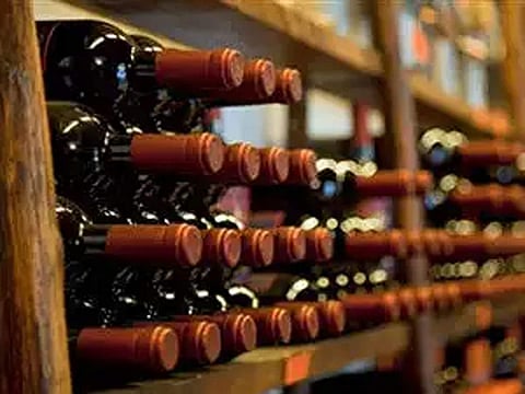 liquor shop.jpg