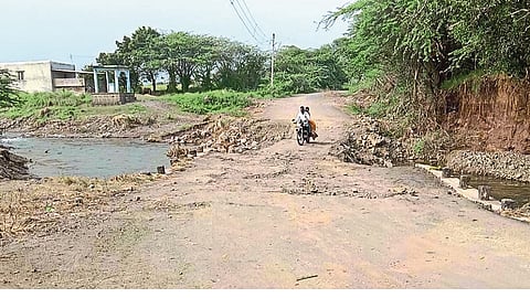 Nelkaranji villagers repaired the bridge themselves and started transporting