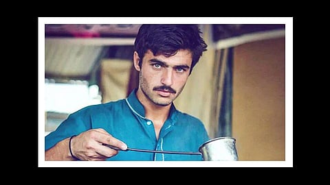 blue eyed pakistani chai wala again viral he launched his own cafe at islamabad