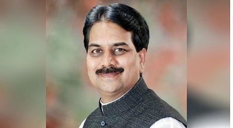 अतिवृष्टी बाधितांना मदतीबाबत सरकारची दुटप्पी भूमिका : हर्षवर्धन पाटील