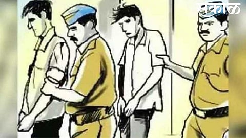 crime cases in kolhapur hotel on owner and youth disputes