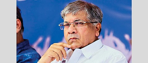 Prakash Ambedkar warns the government to take to the streets with the people if Akola lockdown is increased